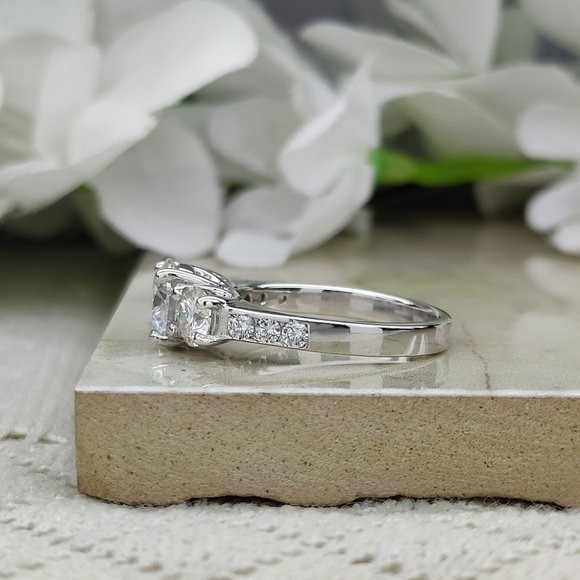 3 Stone Moissanite Ring Size 7 - Picture 2 of 5